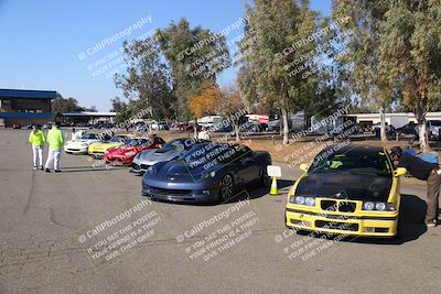 media/Nov-17-2024-CalClub SCCA (Sun) [[5252d9c58e]]/Around the Pits/